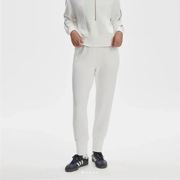 Valley Slim Cuff 25” White Pant, new with tags - Picture 1 of 7